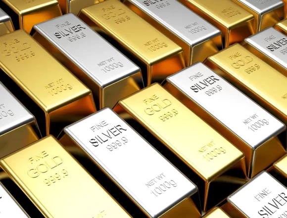 Gold Prices Slip Sharply While Silver Advances Amid Rising West Asia Tensions and Market Volatility
