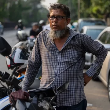 Iran Conflict Disruptions Push Up Costs and Undermine Earnings in Bangladesh Economy