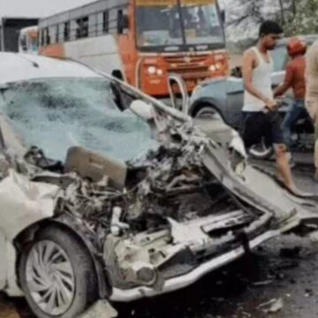NW181600-x-900-px-24-2025-06-b1d817fbdd2cda92b153f869cf4810b4-3x2 Four Family Members Killed, Woman Critically Injured After Speeding Dumper Truck Runs Over Pedestrians in Barabanki