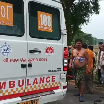 amb-2026-05-22-11-24-11 Speeding Bus Crashes Into Autorickshaw in Odisha’s Ganjam, Six Killed and Four Injured