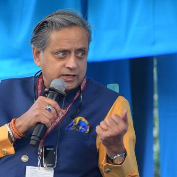 bG2cyjrg Shashi Tharoor Sees Political Opening in Emergence of ‘Cockroach Janata Party’