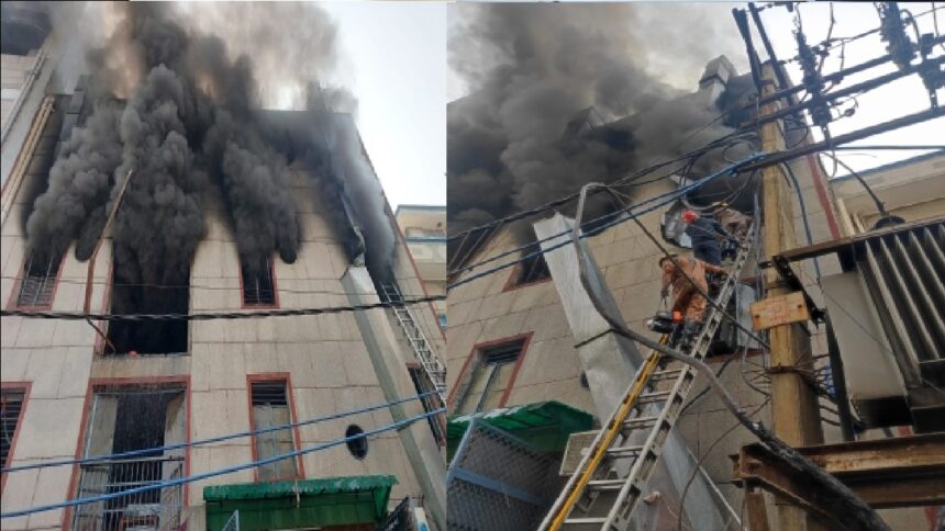 delhi-fire-1667283589 Delhi Footwear Factory Blaze Leaves Three Injured, Prompts Massive Firefighting Operation