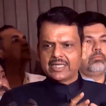 Maharashtra Fuel Supply Delays Disrupt Rural Regions; Government Assures Adequate Petrol and Diesel Stocks