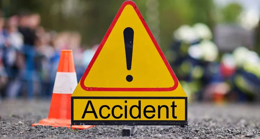 Six Killed, Several Injured in Fatal Lorry and Cruiser Collision Near Karnataka’s Wadi