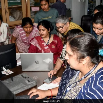 ps1b3ok8_cbse-osm_625x300_18_May_26 IIT Experts Brought In to Resolve CBSE Portal Glitches Amid Student and School Concerns