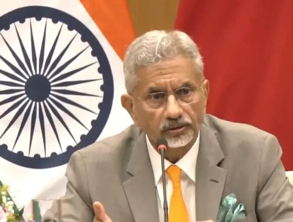 Jaishankar Engages Trinidad and Tobago PM in High-Level Talks to Deepen Strategic and Developmental Cooperation