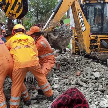 Two Children Killed, Eight Injured After Residential Roof Collapse Triggers Tragedy in Lucknow