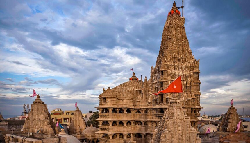 13_37_2024_04_37_59Dwarkadish-Temple A Blessed Journey to Dwarka: Experiencing Divine Serenity, Sacred Traditions, and the Beauty of Shivrajpur Beach