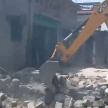 14uttarakhand-demolition Dehradun Tensions Escalate After BJP Worker’s Murder as Authorities Demolish Accused’s Residence