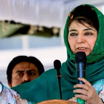 Mehbooba Mufti’s Visit to Proposed AIIMS Awantipora Site Triggers Fresh Political Debate in Jammu and Kashmir