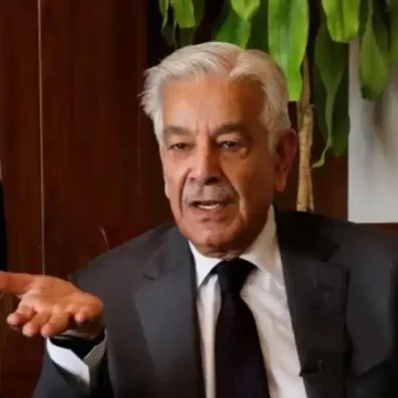 PoK Prime Minister Hits Back at Pakistan Defence Minister Over ‘Not Proper Kashmiris’ Remark, Sparks Identity Debate