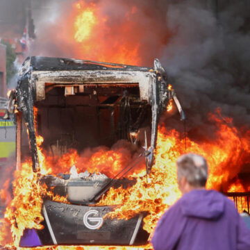 AP26160709961466 Belfast Erupts in Unrest After Knife Attack as Migrant Communities Face Violence and Displacement