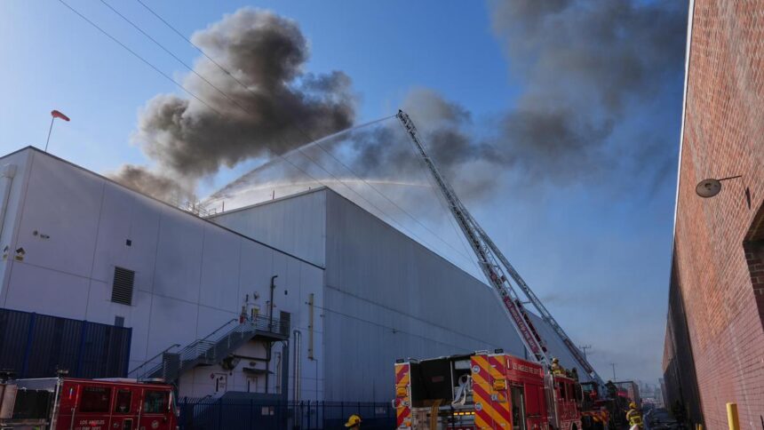 California_Warehouse_Fire_59853 Los Angeles Declares Emergency as Toxic Smoke From Massive Warehouse Fire Raises Public Health Concerns
