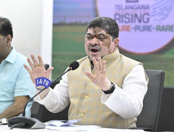 Telangana Transport Minister Accuses Select Union Leaders of Misleading RTC Employees Amid Welfare and Merger Discussions