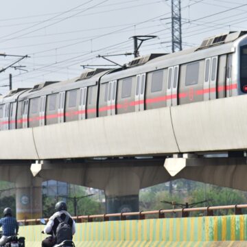 Metro_station_1711078253126_1756356013679 Gurugram Metro Tragedy: Delhi Woman Dies After Jumping in Front of Moving Train, Services Briefly Disrupted