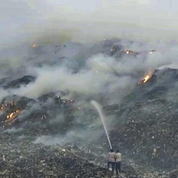 Second Major Blaze in 2026 Erupts at Gurugram’s Bandhwari Landfill, Raising Environmental Concerns