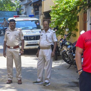 PTI06_17_2026_000154B Petrol Bomb Attack Targets RSS Office in Ranchi; Investigation Intensifies Amid Security Concerns