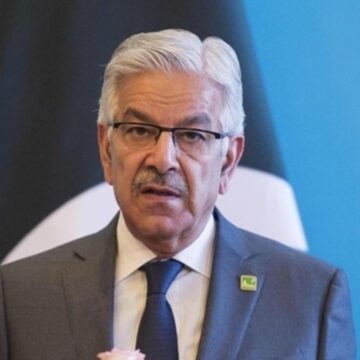 Pakistan_defence_minister_Khawaja_1745568962204_1745568967738 Pakistan Warns of Escalation Over Indus Waters Dispute, Signals Strong Response to Any Water Diversion