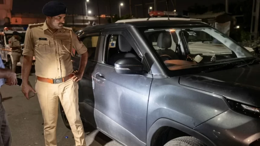 Shooting_3c020c Vadodara Garment Trader Shot by Motorcycle-Borne Assailants; Police Intensify Investigation