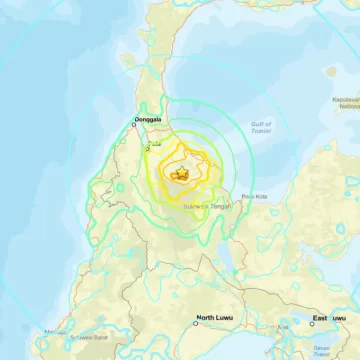 e2ae5dbcd423057cc30f62fc82fdc39d1dd3a26c983d44bfe690bdff1abd7e6c Powerful 6.7-Magnitude Earthquake Strikes Indonesia’s Sulawesi Region, Triggering Widespread Tremors