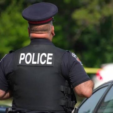 images (15) Canada Mourns Fallen Officers as Prime Minister Pays Tribute to Police Killed in Line of Duty