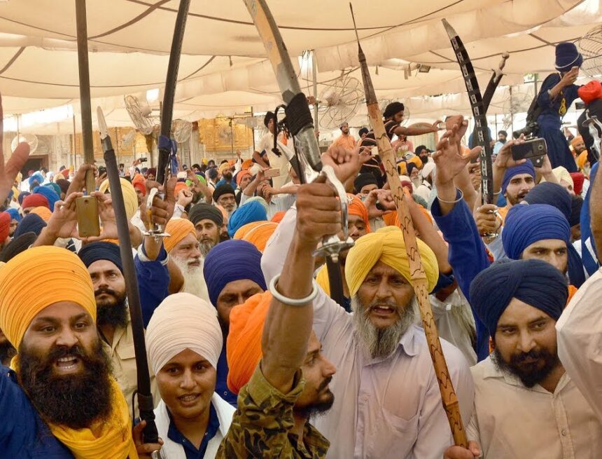 Khalistan Slogans and Bhindranwale Posters Mark Operation Blue Star Anniversary at Akal Takht