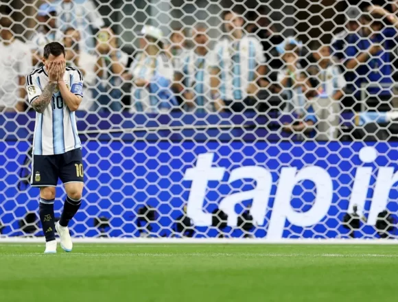 Messi Misses Penalty but Makes History as Inter Miami Advances in Dramatic Club World Cup Encounter