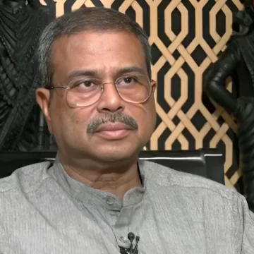 NEET Paper Leak Row Escalates: Dharmendra Pradhan Accuses Rahul Gandhi of Spreading Fear Among Students
