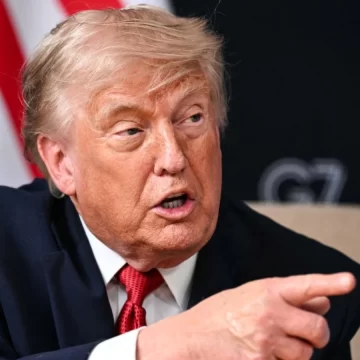 trumpppp-2026-06-f19c1f502ebeb766dcffc3485703991c Trump Calls Seafaring a “Rough Profession” After Indian Sailor’s Death in Maritime Attack, Discusses Issue with PM Modi at G7 Summit