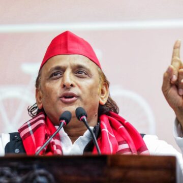 20260706243L Akhilesh Yadav Demands Call Record Investigation of Ayodhya Ram Temple Staff Amid Security Concerns