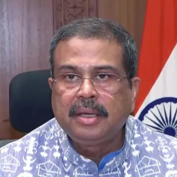 20260707403L Dharmendra Pradhan Orders Inquiry Into NCERT’s Delay in Taking Action Against Printing Vendor