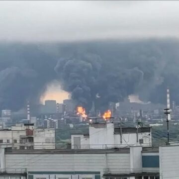 4FWDUWKs Russia Accuses Ukraine of Deadly Drone Strike on Logistics Hub, Seven Killed and Dozens Injured