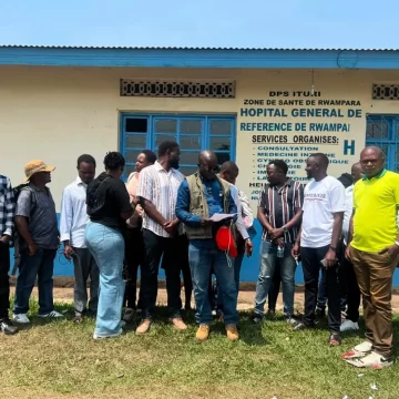 4b0d9776e9c66bc8af46edca3b4596c3bd21622813520af9bf71d05cd25d966e Congo’s Ebola Outbreak Crosses 2,000 Confirmed Cases as Death Toll Climbs to 754