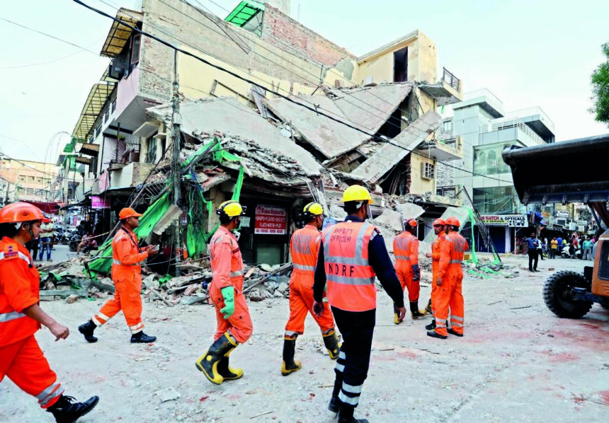 890593-20250604-02-three-storey-building-collaps-at-rohininaveen0002 Delhi Rohini Building Collapse: Resident Escapes Death by Seconds as Structure Crumbles, Raising Fresh Safety Concerns