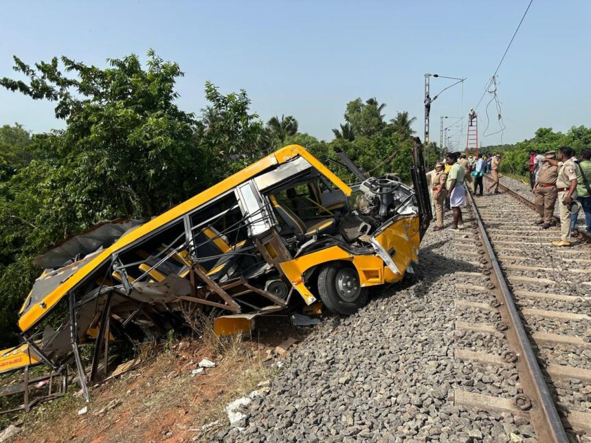 cuddalore train accident_ Three Dead, Several Schoolchildren Injured After Train Collides With Car at Railway Crossing in West Bengal