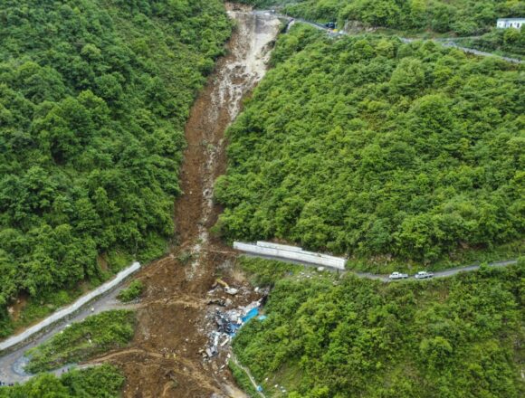 China Landslide Tragedy: 21 Forestry Workers Killed in Deadly Mountain Disaster in Northwest Region