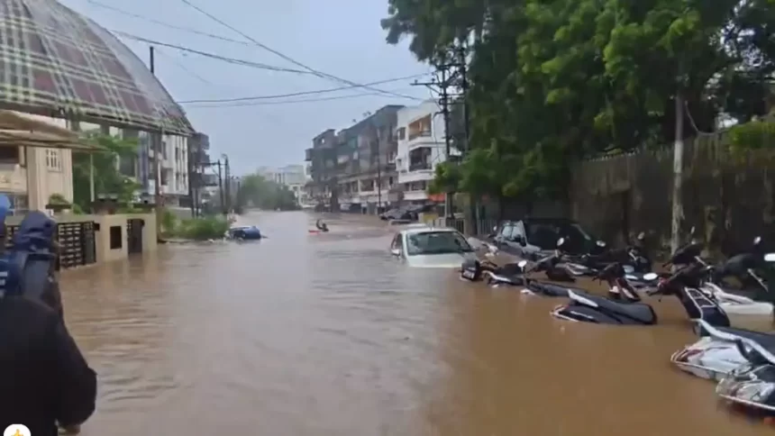 eppf4r5_valsad_625x300_23_July_26 Gujarat’s Valsad Records Exceptional Rainfall, Umergam Logs 1,064 mm in 24 Hours