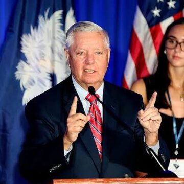 Lindsey Graham Death Rumours Go Viral After Ukraine Visit; Senator Remains Active Amid Online Misinformation