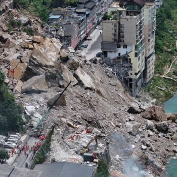 images (23) China Landslide Disaster in Chongqing Leaves Eight Dead, Dozens Missing as Massive Rescue Operation Continues