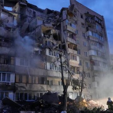images (35) Russia Launches Massive Missile and Drone Assault on Kyiv, Causing Widespread Damage and Civilian Casualties