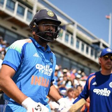 images (4) Rohit Sharma Reportedly Sought Talks With BCCI After Selection Ultimatum, But Exit Decision Remained Unchanged