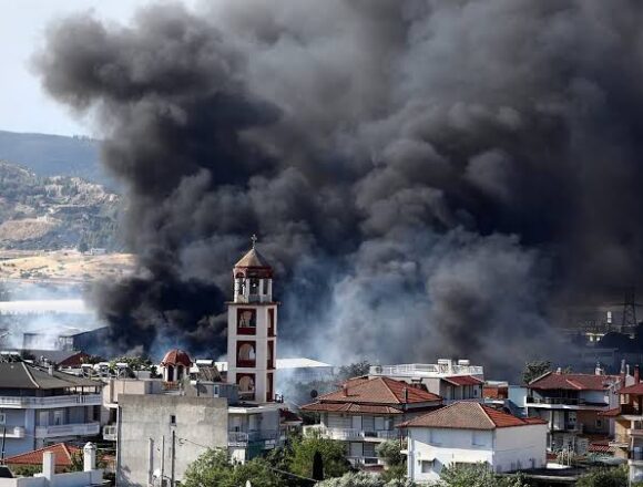 Raging Wildfires Sweep Southern Europe as Toxic Smoke Triggers Health Alerts