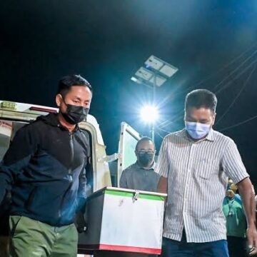 images (5) Manipur Police Arrest Couple in Connection with Killing of Six Naga Civilians Amid Ethnic Violence