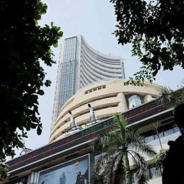 images (66) Indian Markets Tumble as West Asia Conflict Sparks Global Sell-Off; Sensex Drops Over 580 Points, Rupee Weakens