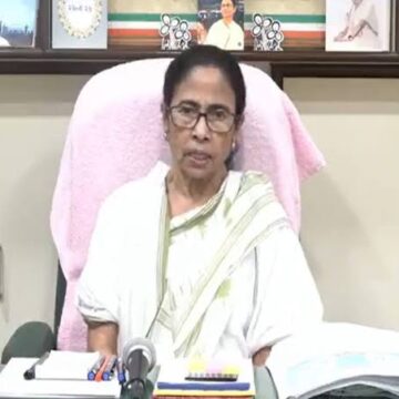 Mamata Banerjee Defies BJP Amid TMC Rift, Says ‘You Will Have to Kill Me to Silence My Voice’