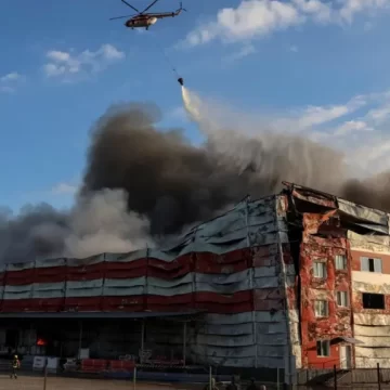 russia-ukraine-war_tRjtGslUeT Russia Launches Massive Overnight Assault on Kyiv with Missiles and Drones, Leaving Deadly Trail of Destruction