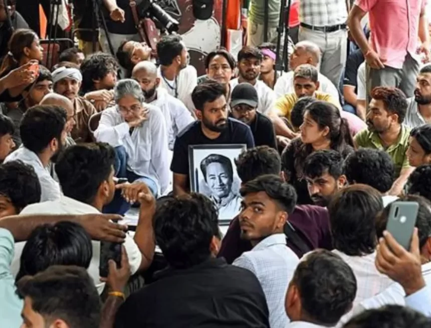Three Students Join Sonam Wangchuk’s Hunger Strike at Jantar Mantar, Intensifying Demand for Ladakh’s Constitutional Safeguards
