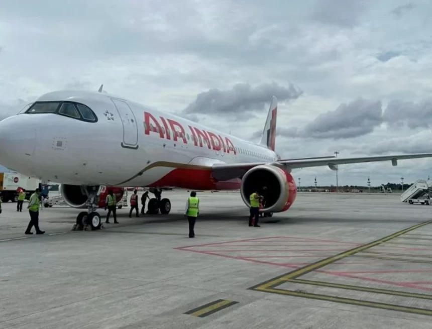 07bih454_plane_625x300_04_August_26 Two Air India Pilots Flagged in Drug Screening After Phuket-Delhi Flight Incident