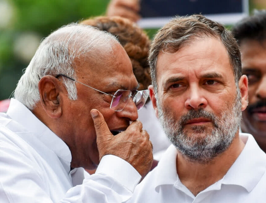 Rahul Gandhi and Mallikarjun Kharge Skip Red Fort Independence Day Ceremony Amid Protocol Dispute
