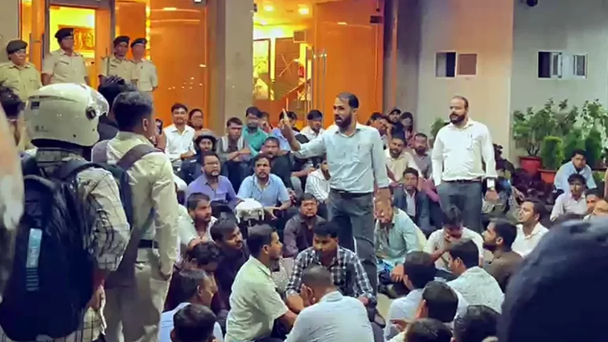 19jharkhand-exam-protests Jharkhand Cancels 44 Recruitment Exams Amid Student Protests Over Alleged Irregularities
